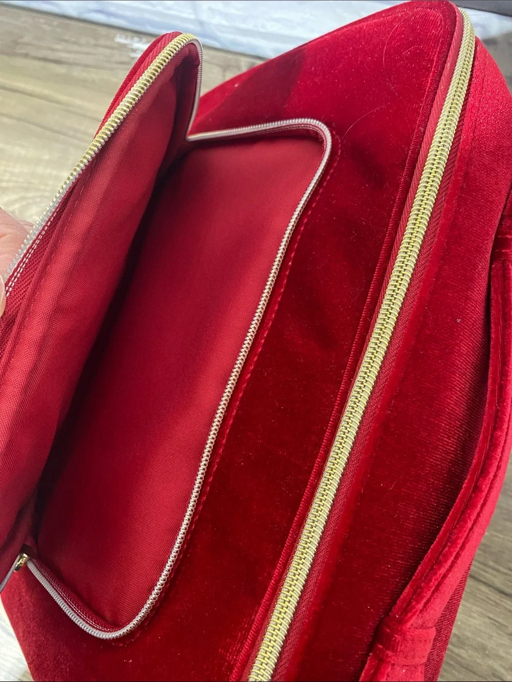 Estee Lauder Red Velvet Star Quilted Cosmetic Case